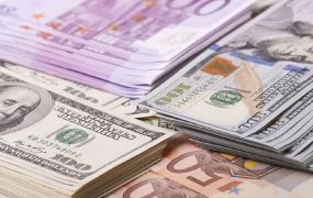 قیمت دلار و یورو در بازگشایی بازار