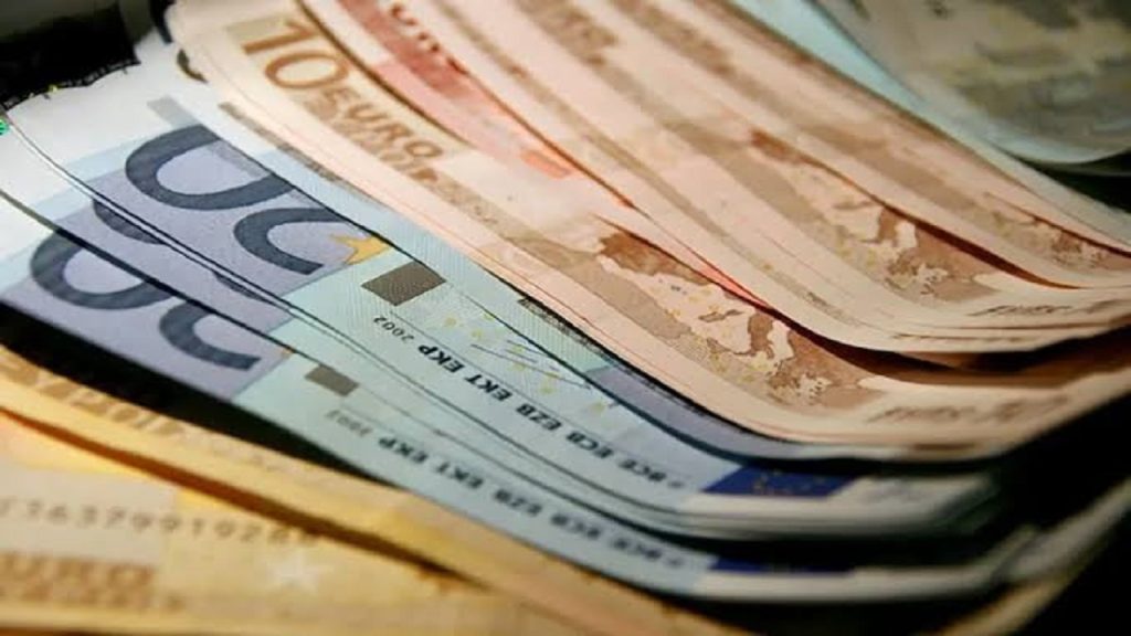 قیمت یورو، دلار و انواع ارزها ۶ آبان ۱۴۰۵