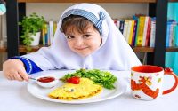 نقش آموزش‌های رفتاری در اصلاح الگوی تغذیه نسل جدید