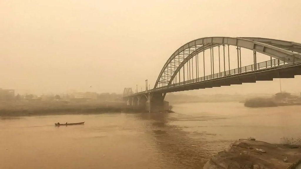 هوای ۱۲ شهر خوزستان در وضعیت «ناسالم» و «قرمز»